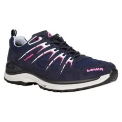 Lowa Wanderschuhe Innox Evo Low GTX (Outdoor-Fitness, Mikrofaser, Wassderdicht) Navyblau/pink Damen -Lowa Store Lowa 320616206924 INNOX20EVO20GTX20LO20Ws 2021 Schuh205 964x964 1